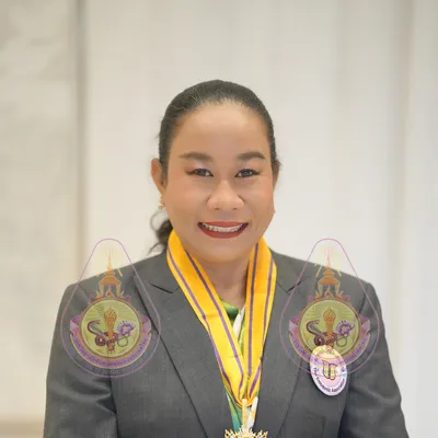 รศ.ดร.ทพญ.จีรภัทร จันทรัตน์